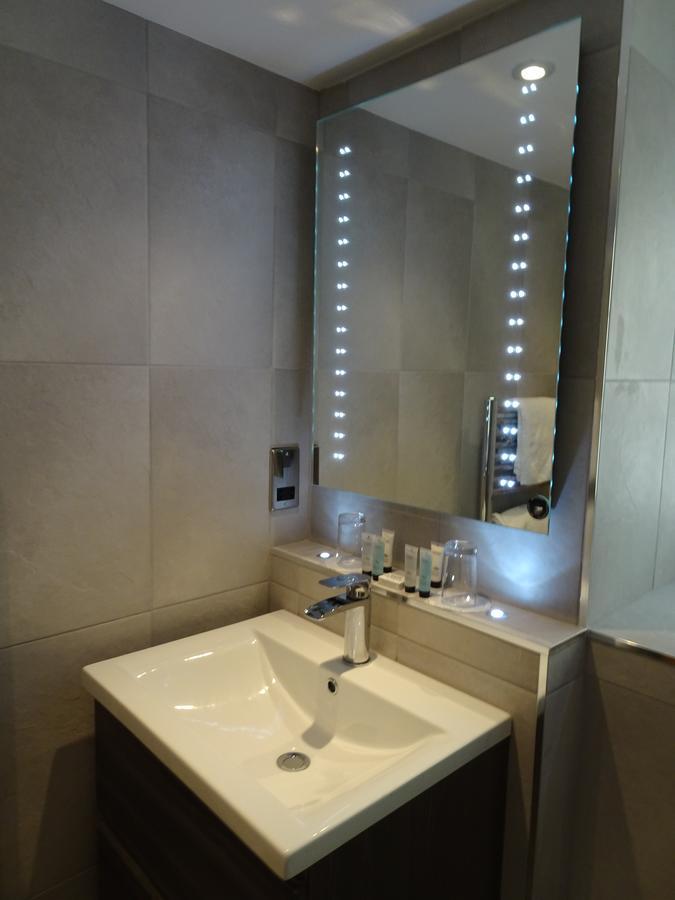 בטווס אי קואד Ty Gwyn Hotel מראה חיצוני תמונה